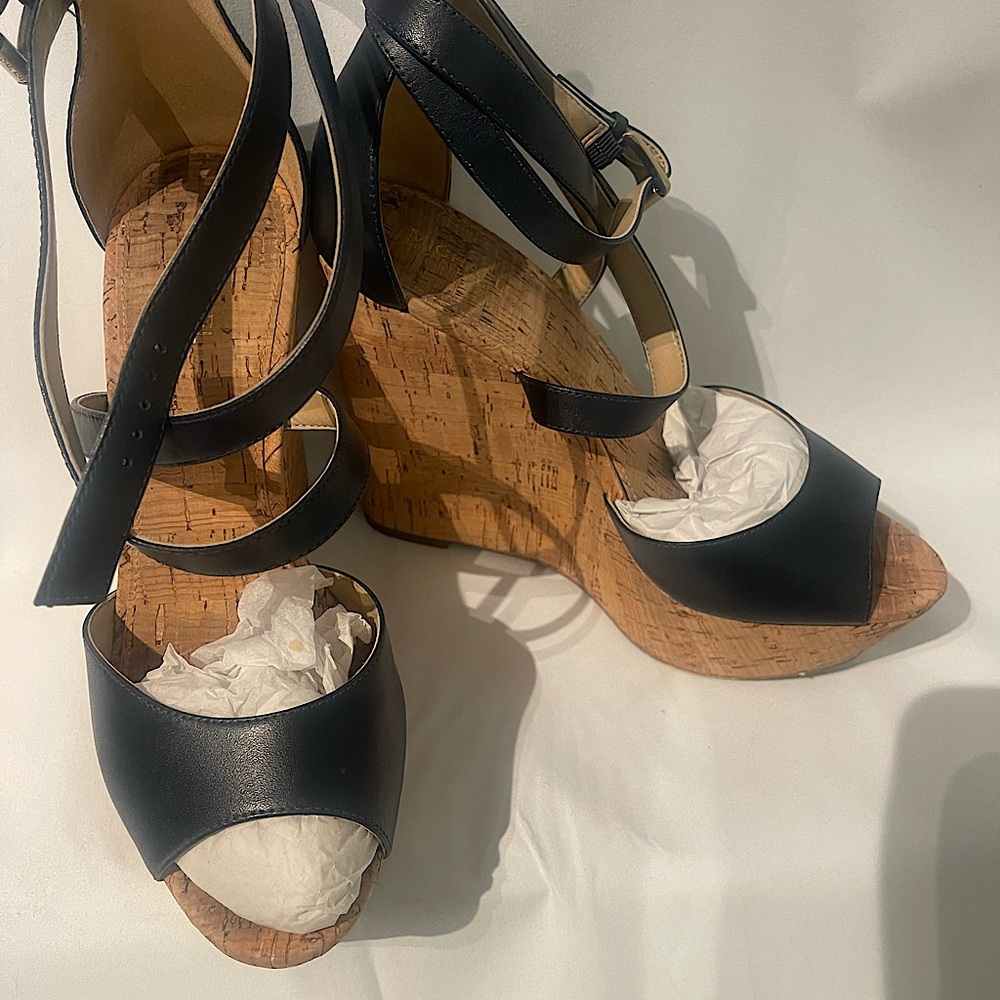 MICHAEL Michael Kors Gabriella Platform Wedge Sandals Navy Blue Size 8
